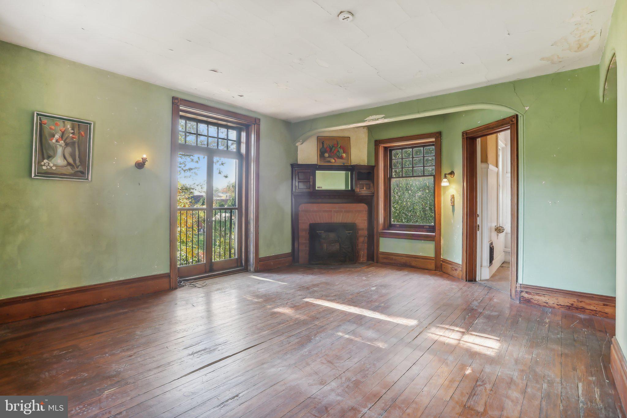 GERMANTOWN - Residential