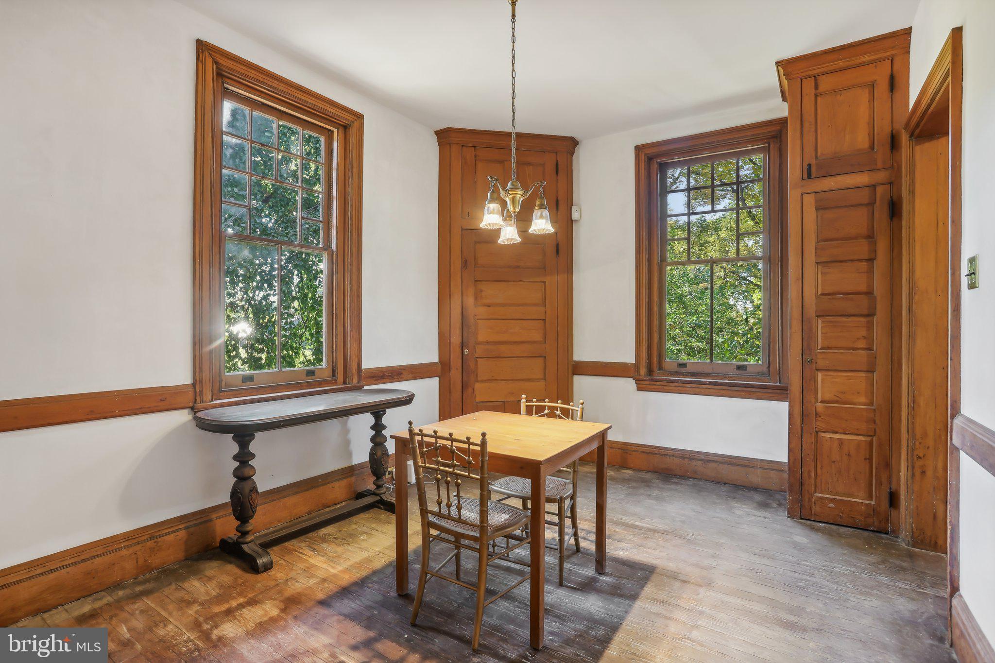 GERMANTOWN - Residential