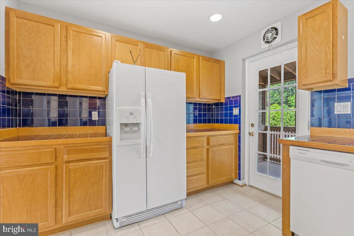 JEFFERSON HOMES - Residential