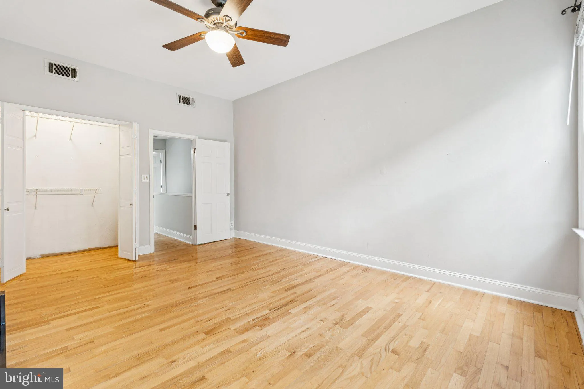 Baltimore, Maryland 21224, United States, 2 Bedrooms Bedrooms, ,2 BathroomsBathrooms,Residential,Pending,191826