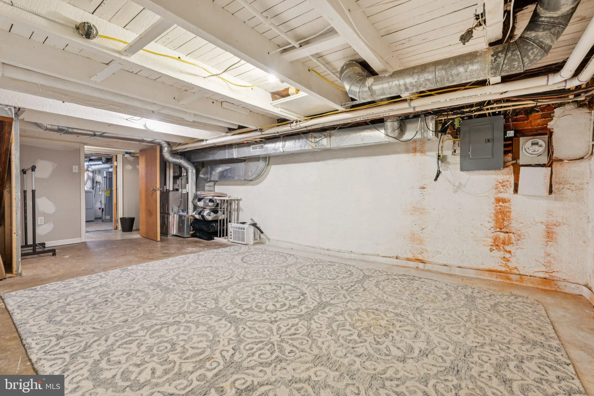 Baltimore, Maryland 21224, United States, 2 Bedrooms Bedrooms, ,2 BathroomsBathrooms,Residential,Pending,191826