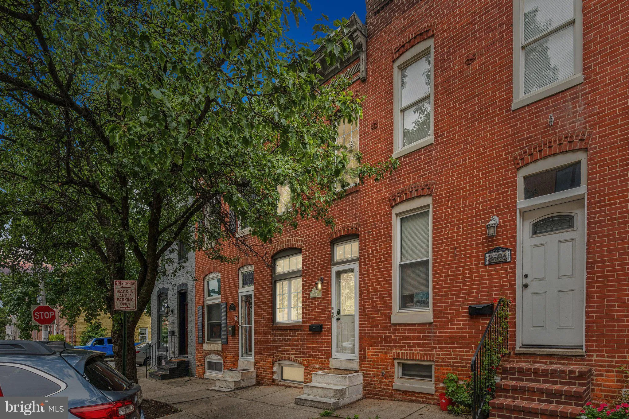 Baltimore, Maryland 21224, United States, 2 Bedrooms Bedrooms, ,2 BathroomsBathrooms,Residential,Pending,191826