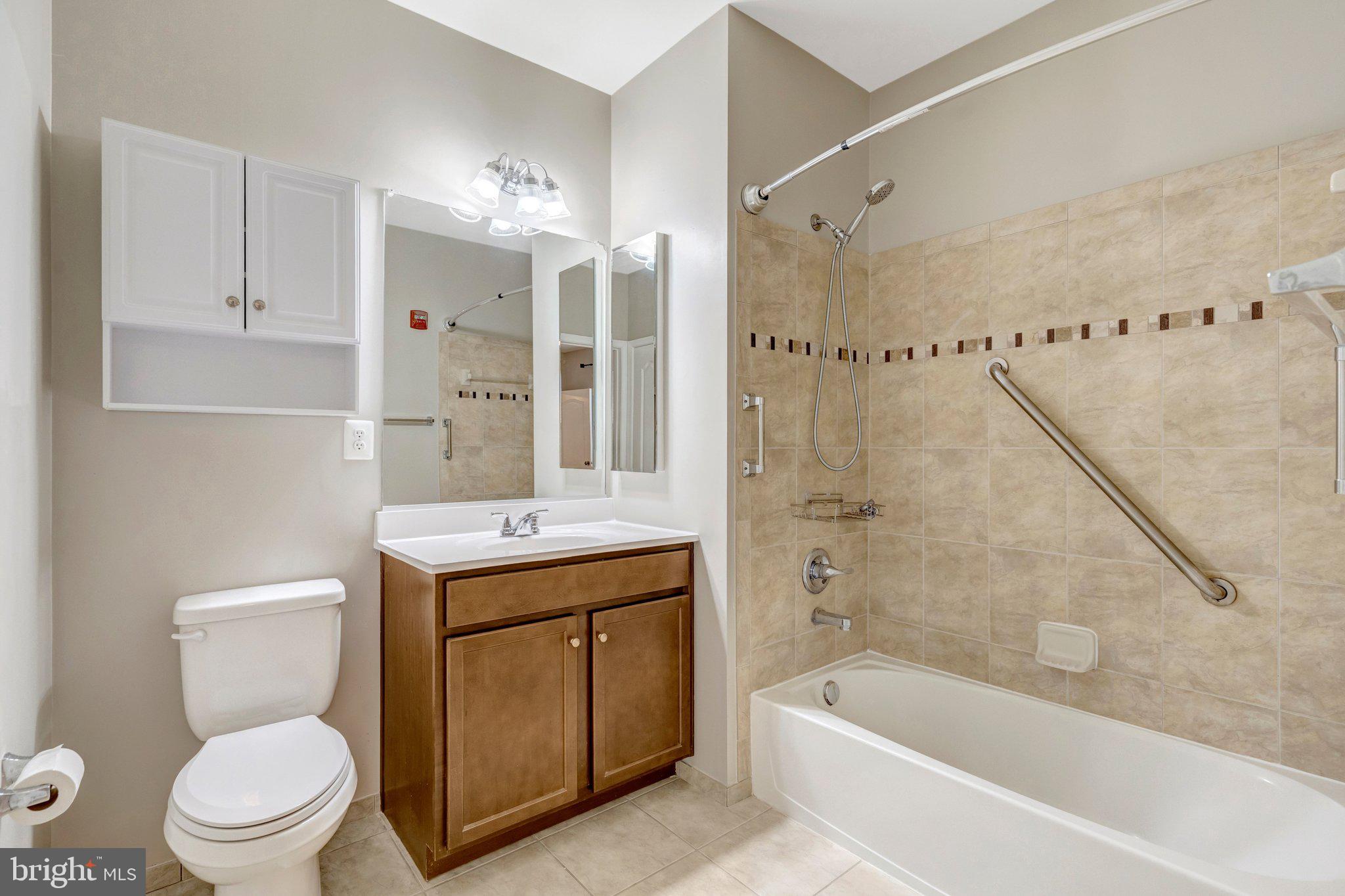 MERCER PARK CONDOMINIUM - Residential