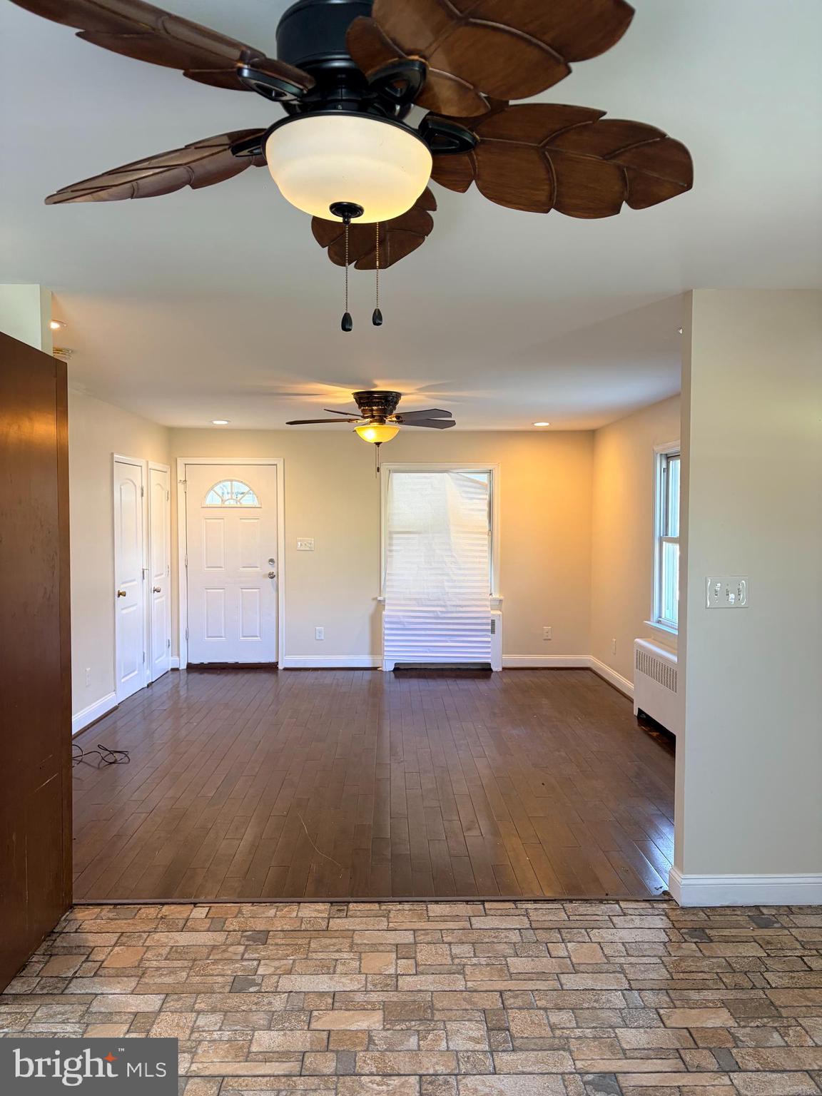 LANSDOWNE - Residential