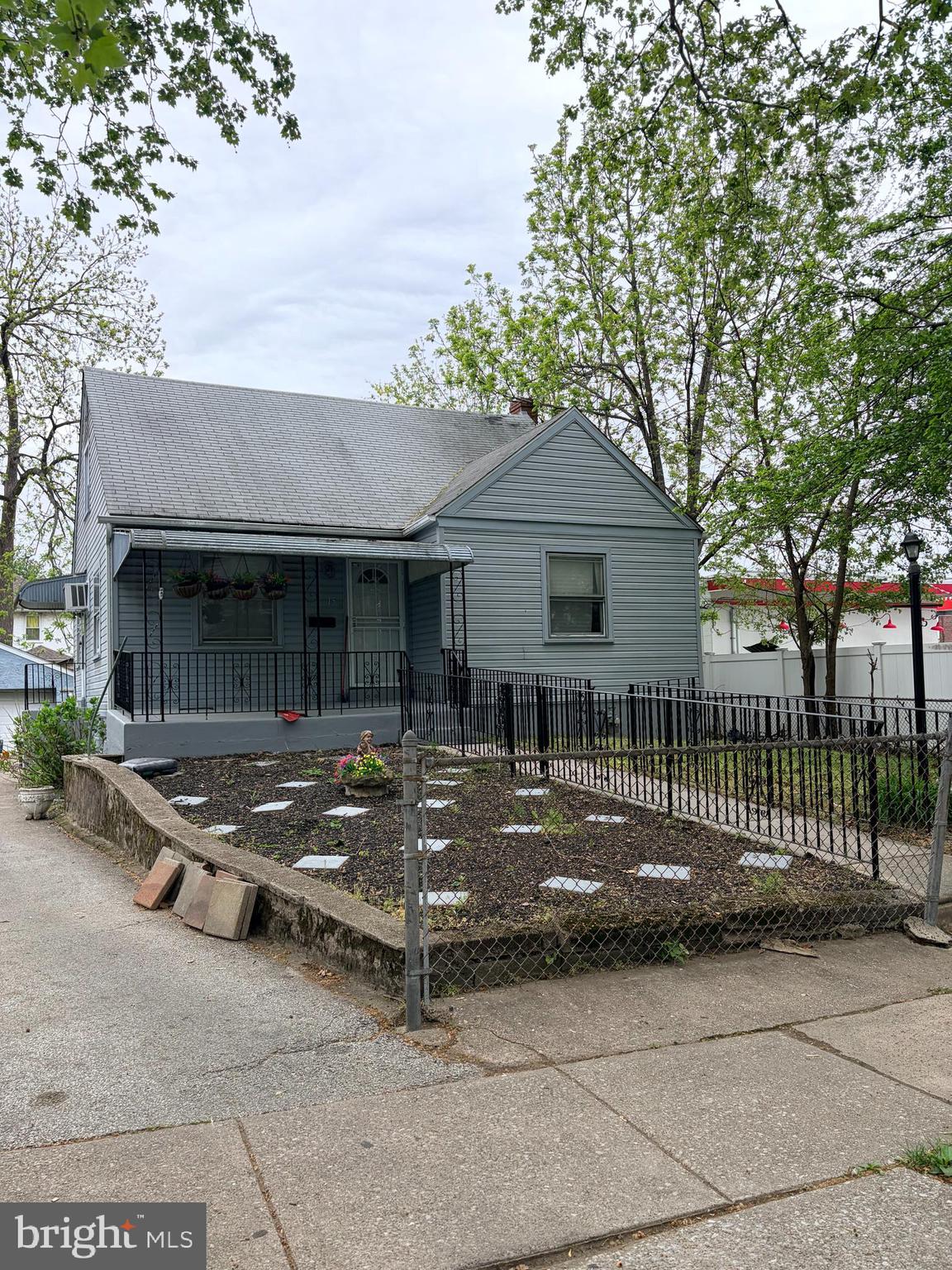 LANSDOWNE - Residential