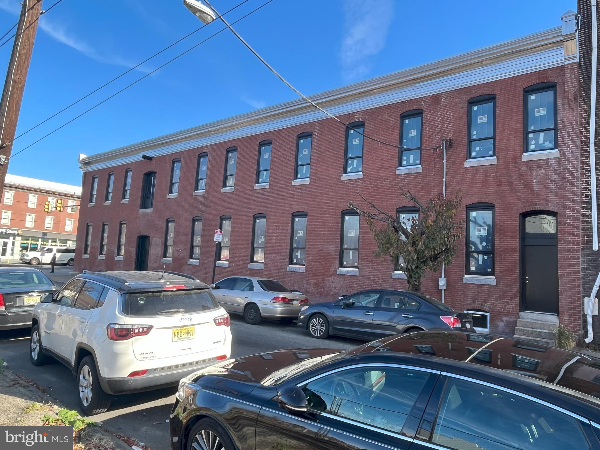 NORTHERN LIBERTIES - Commercial Sale