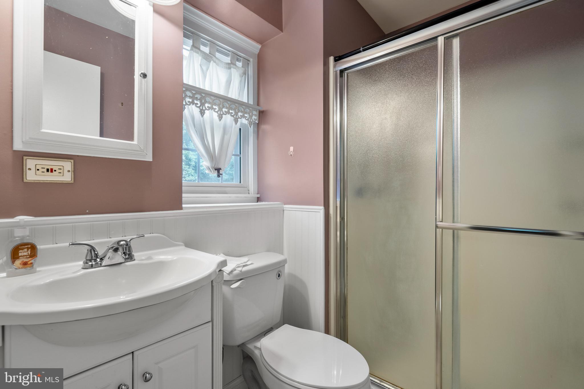 BOND MILL PARK - Residential