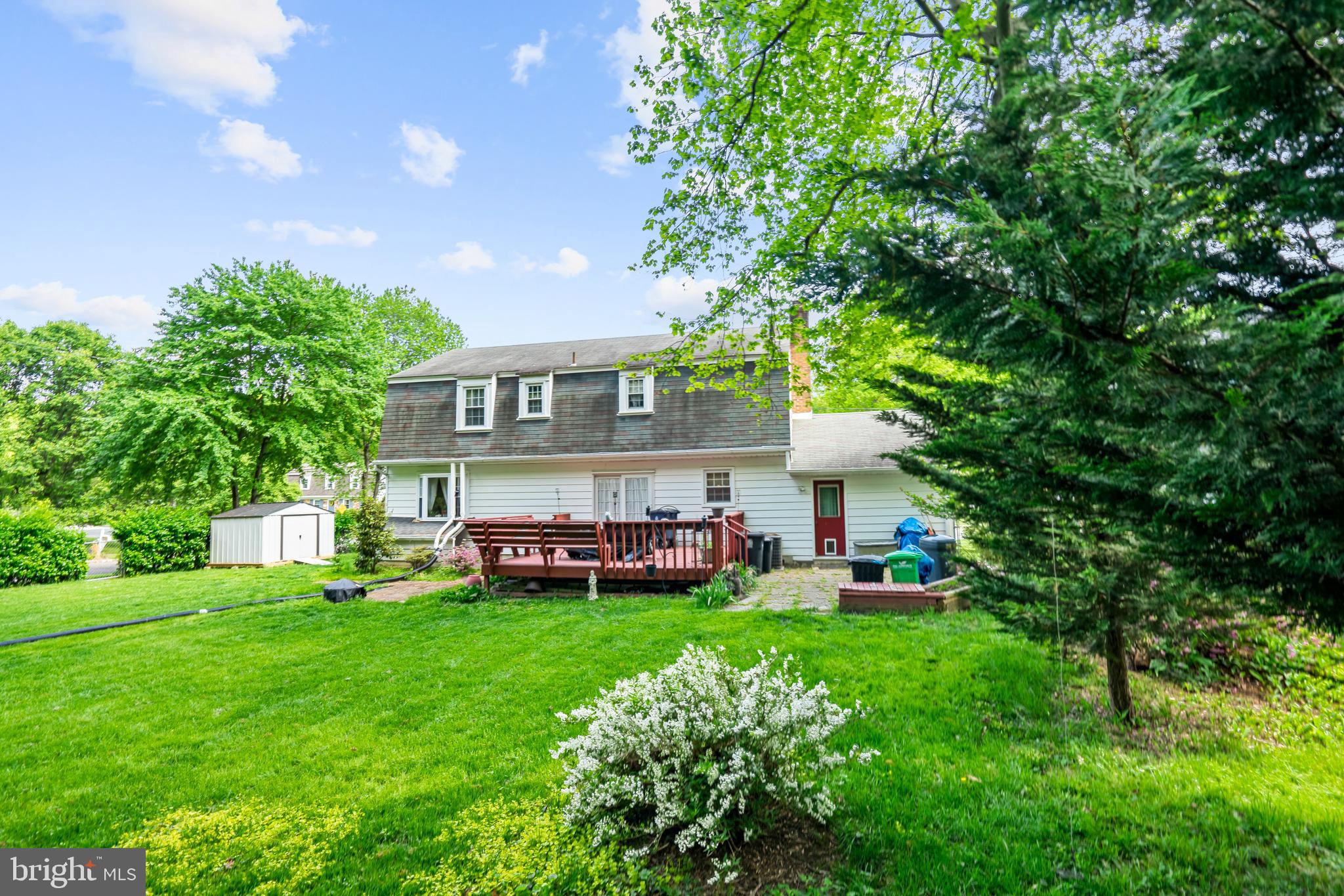 BOND MILL PARK - Residential