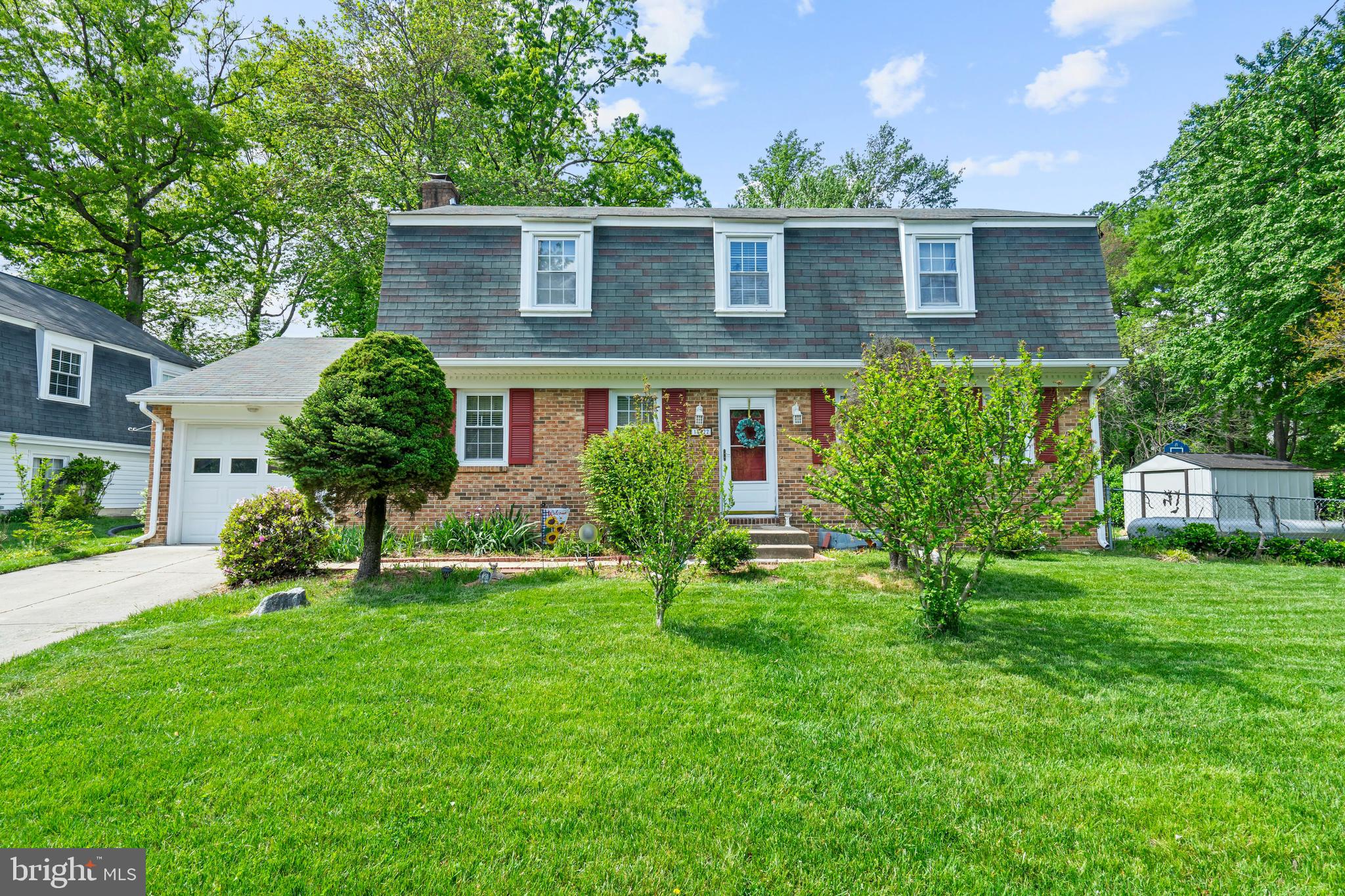 BOND MILL PARK - Residential