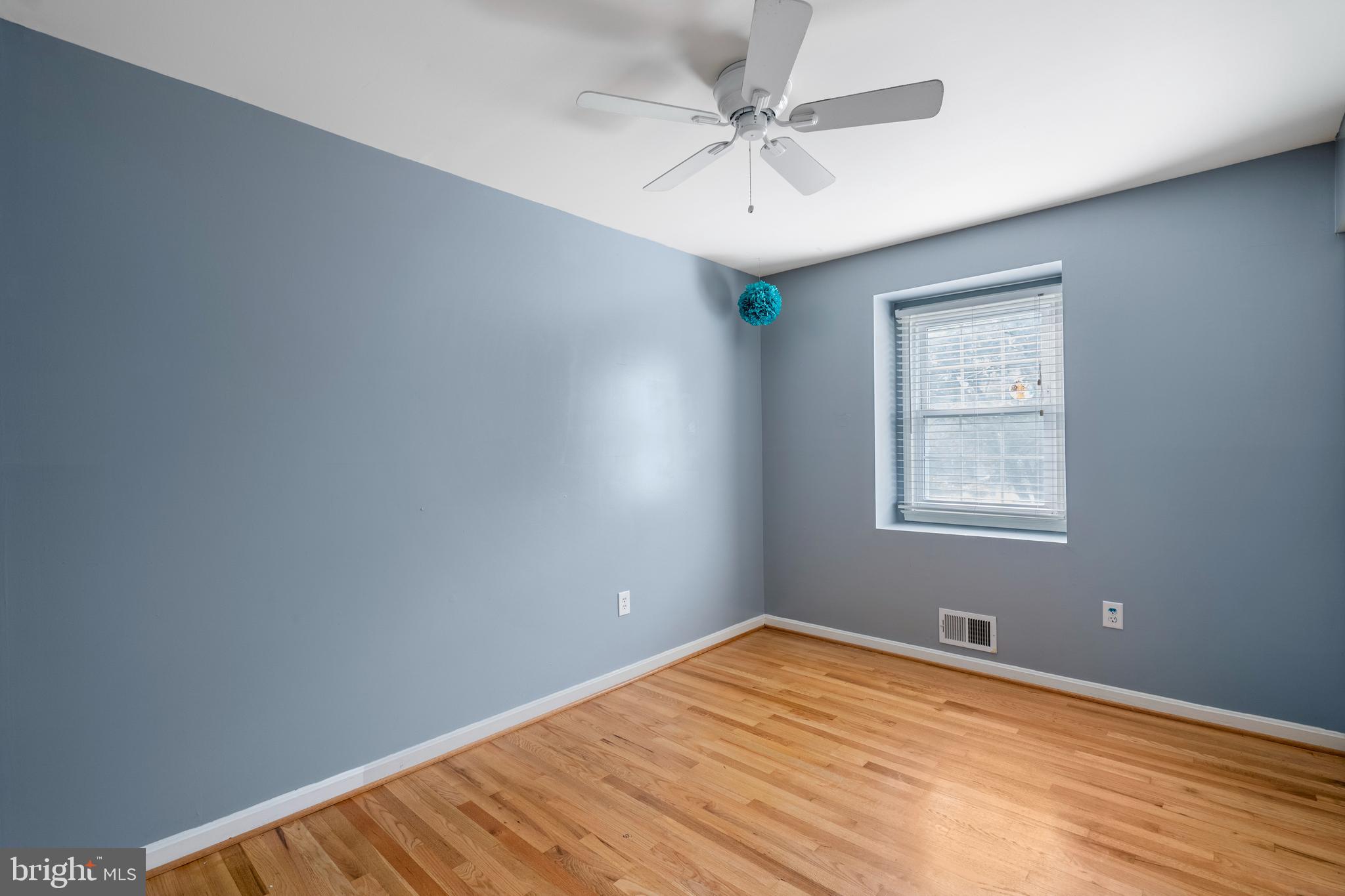 BOND MILL PARK - Residential