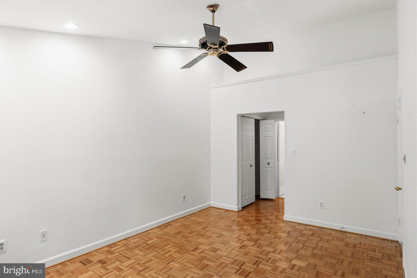 BENTLEY PLACE - Residential