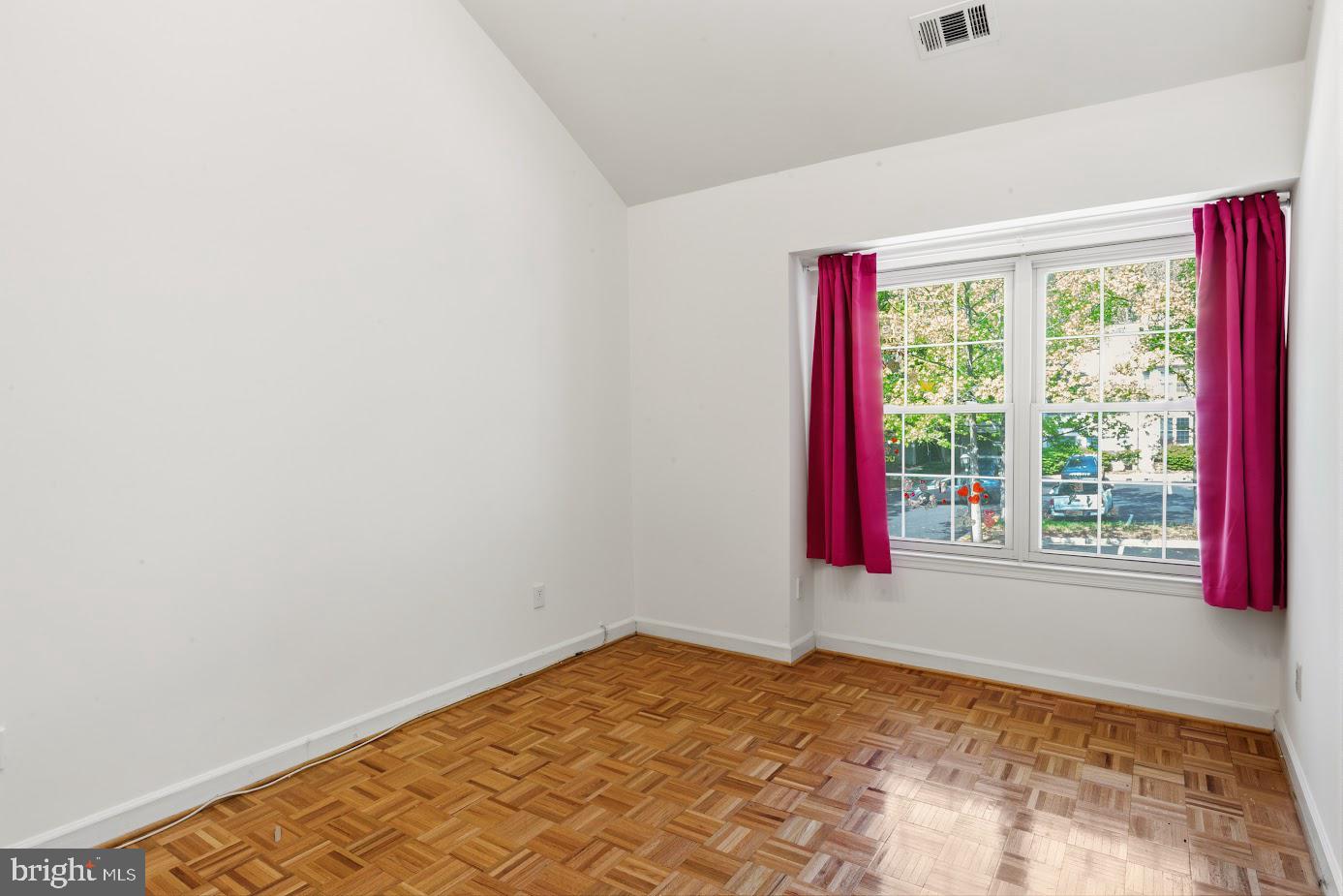 BENTLEY PLACE - Residential