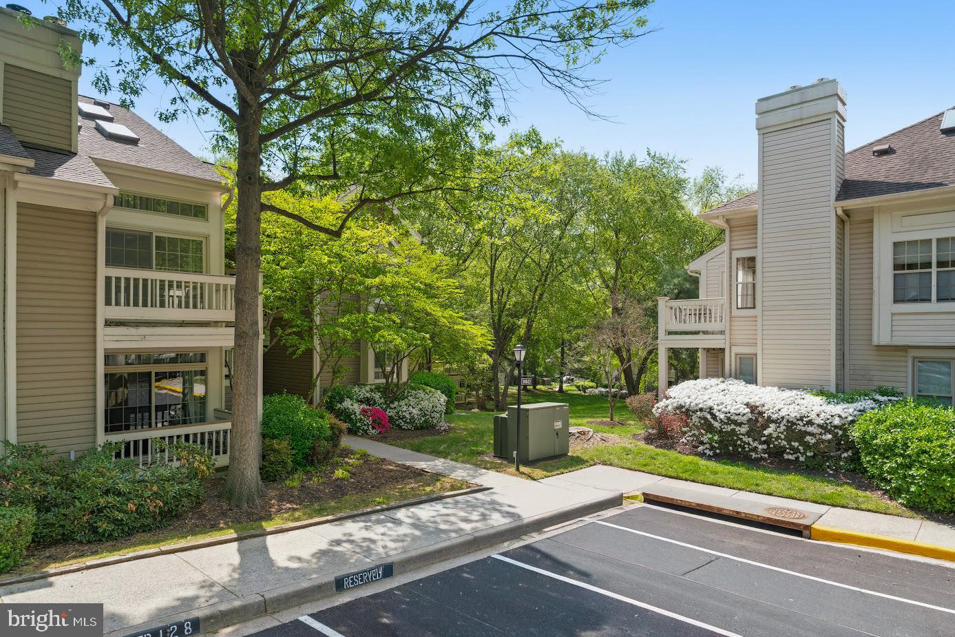 BENTLEY PLACE - Residential