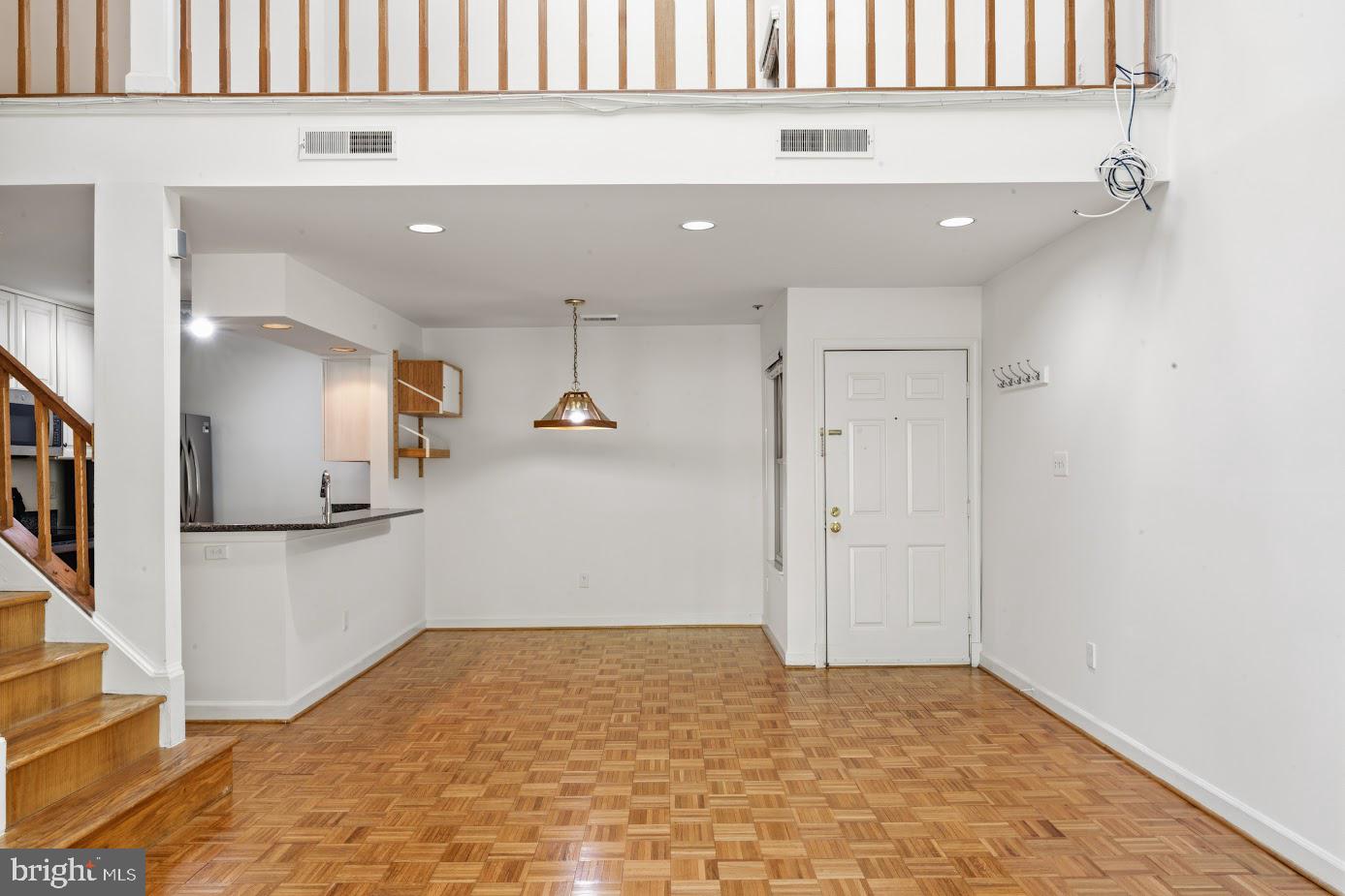 BENTLEY PLACE - Residential