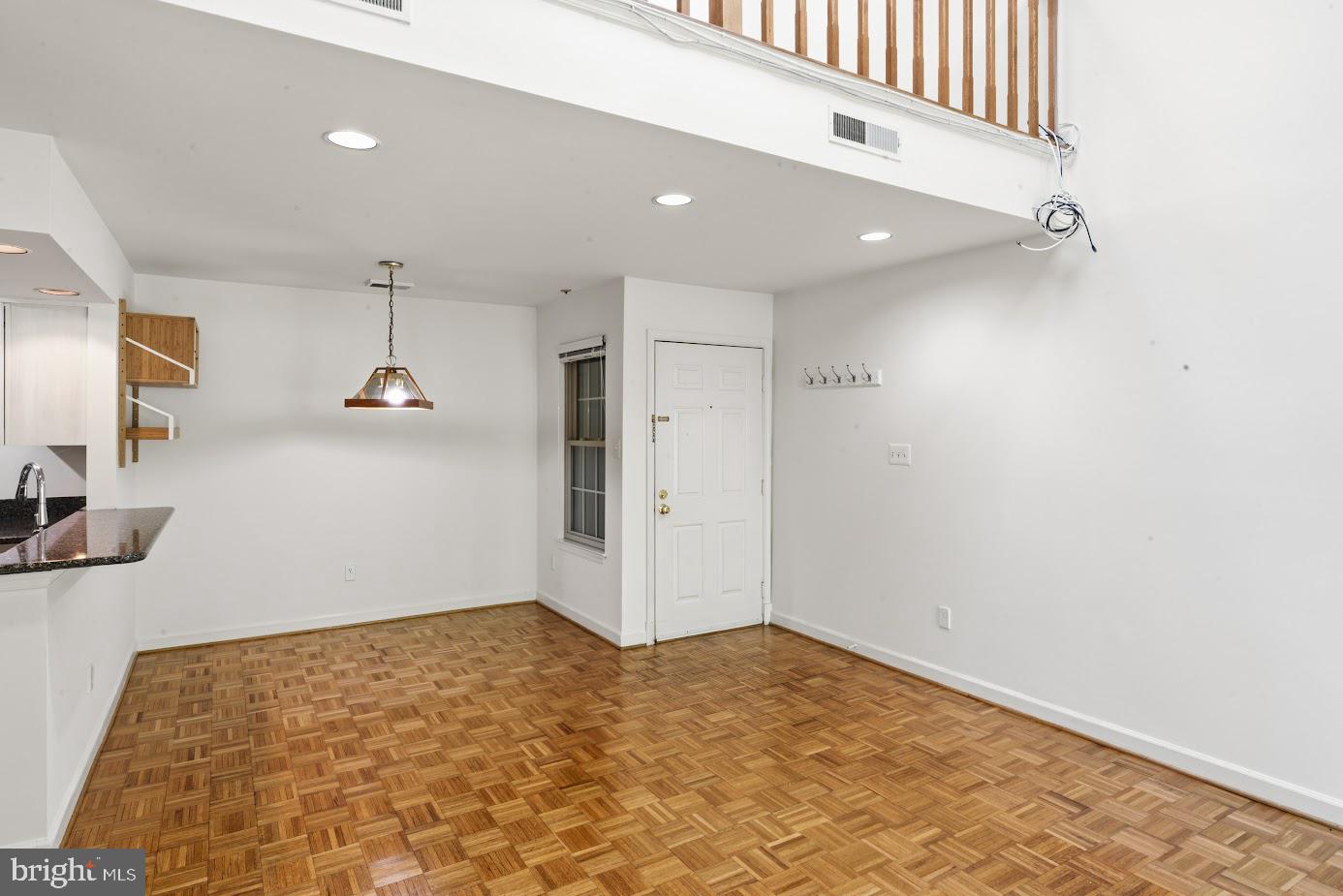 BENTLEY PLACE - Residential