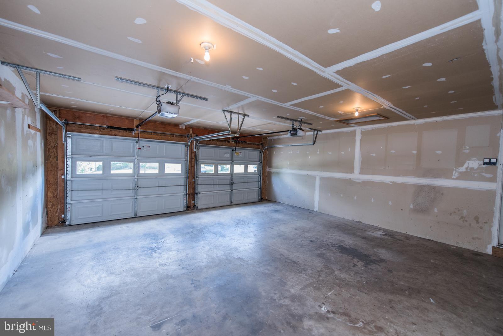 BRIAR RUN - Residential