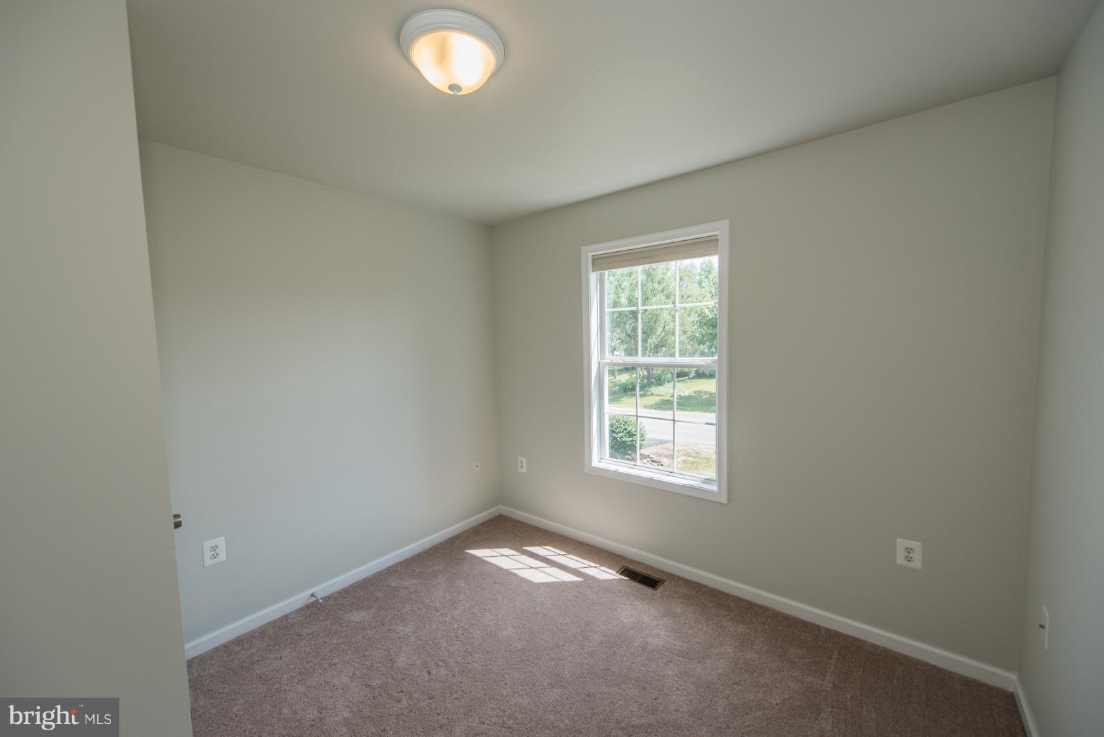 BRIAR RUN - Residential