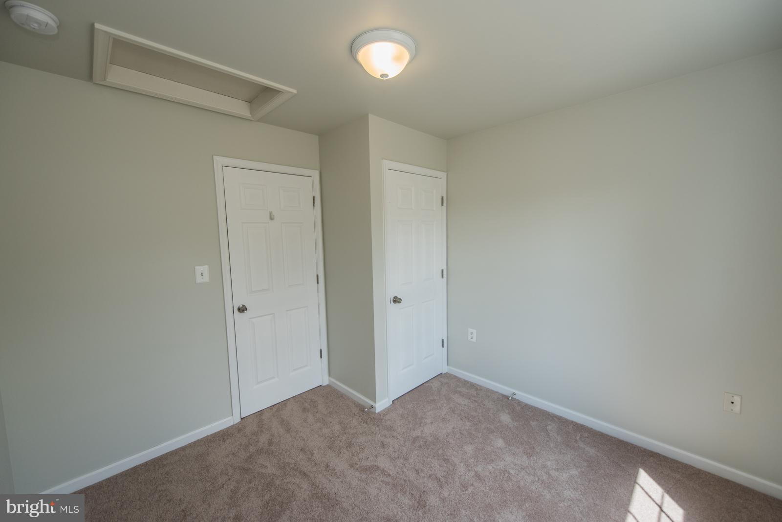 BRIAR RUN - Residential