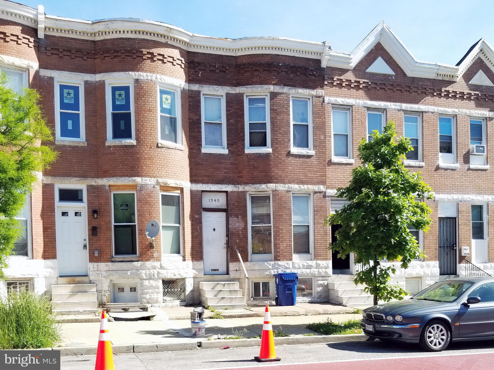 ONLINE AUCTION: Bidding begins 6/3/2022 @ 10:00 AM. Bidding ends 6/7/2022 @ 11:30 AM. List Price is Suggested Opening Bid. Deposit: $5,000. 2 Story Townhouse located in the Mondawmin area.
JUST MINUTES to Coppin State University and Mondawmin Mall. Convenient Access to Major Traffic Artery N Fulton Ave.