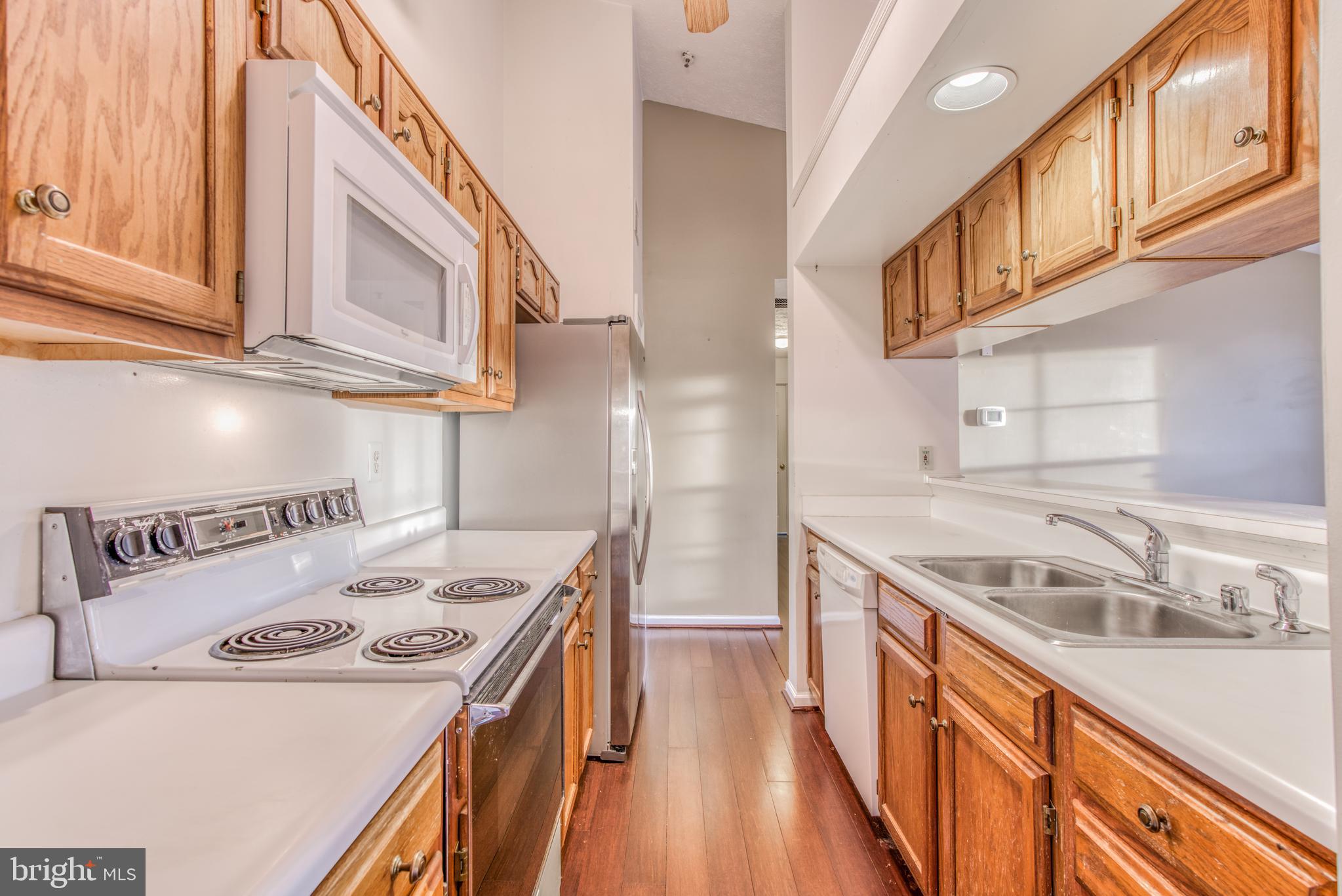 RIVERSIDE - Residential