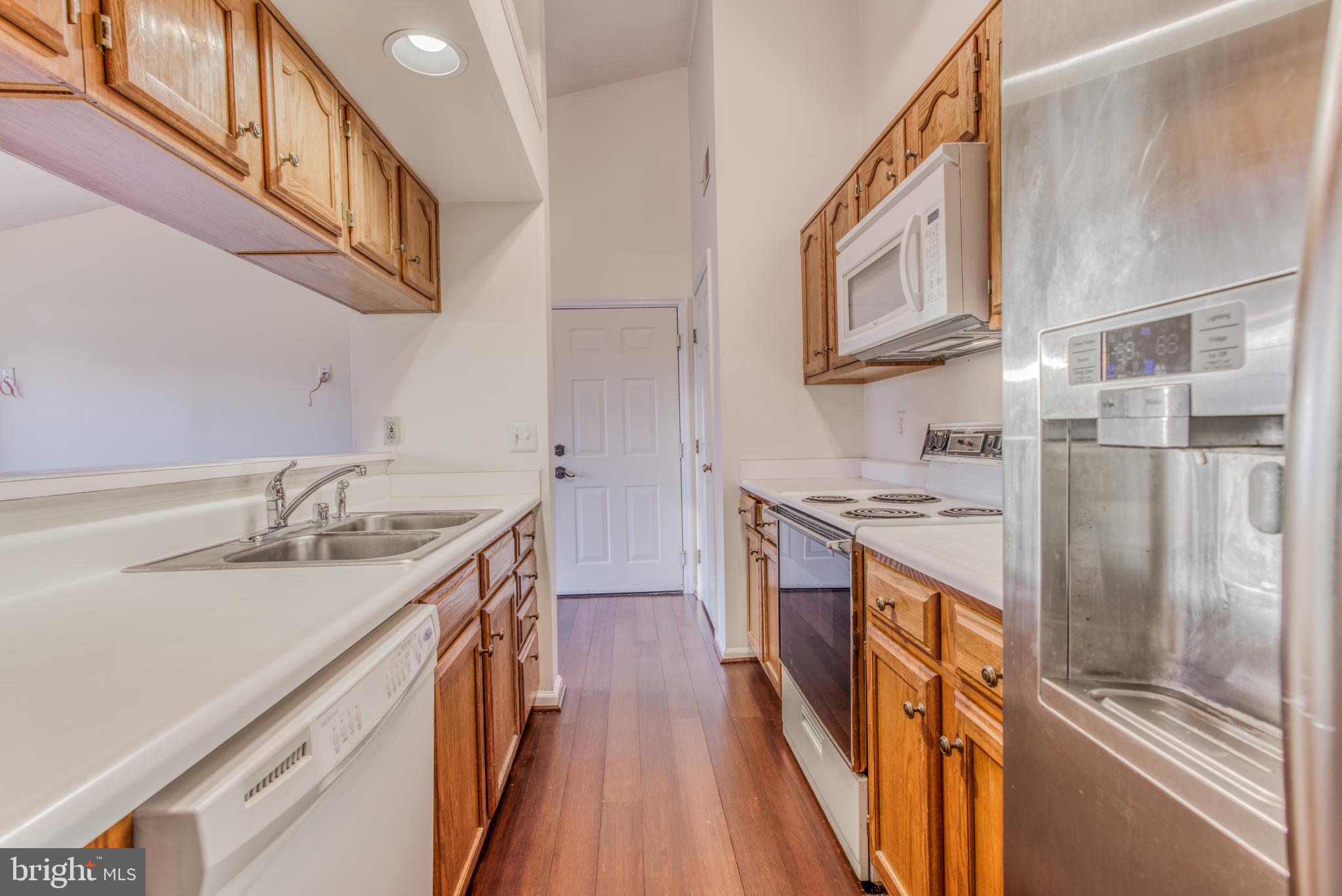 RIVERSIDE - Residential