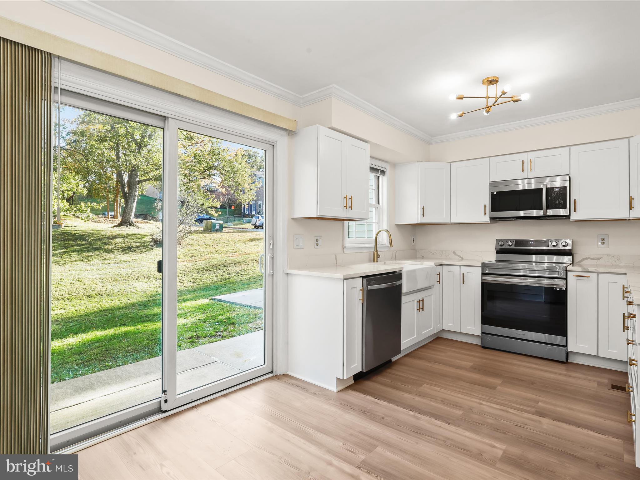 RICHARDSON MEWS - Residential