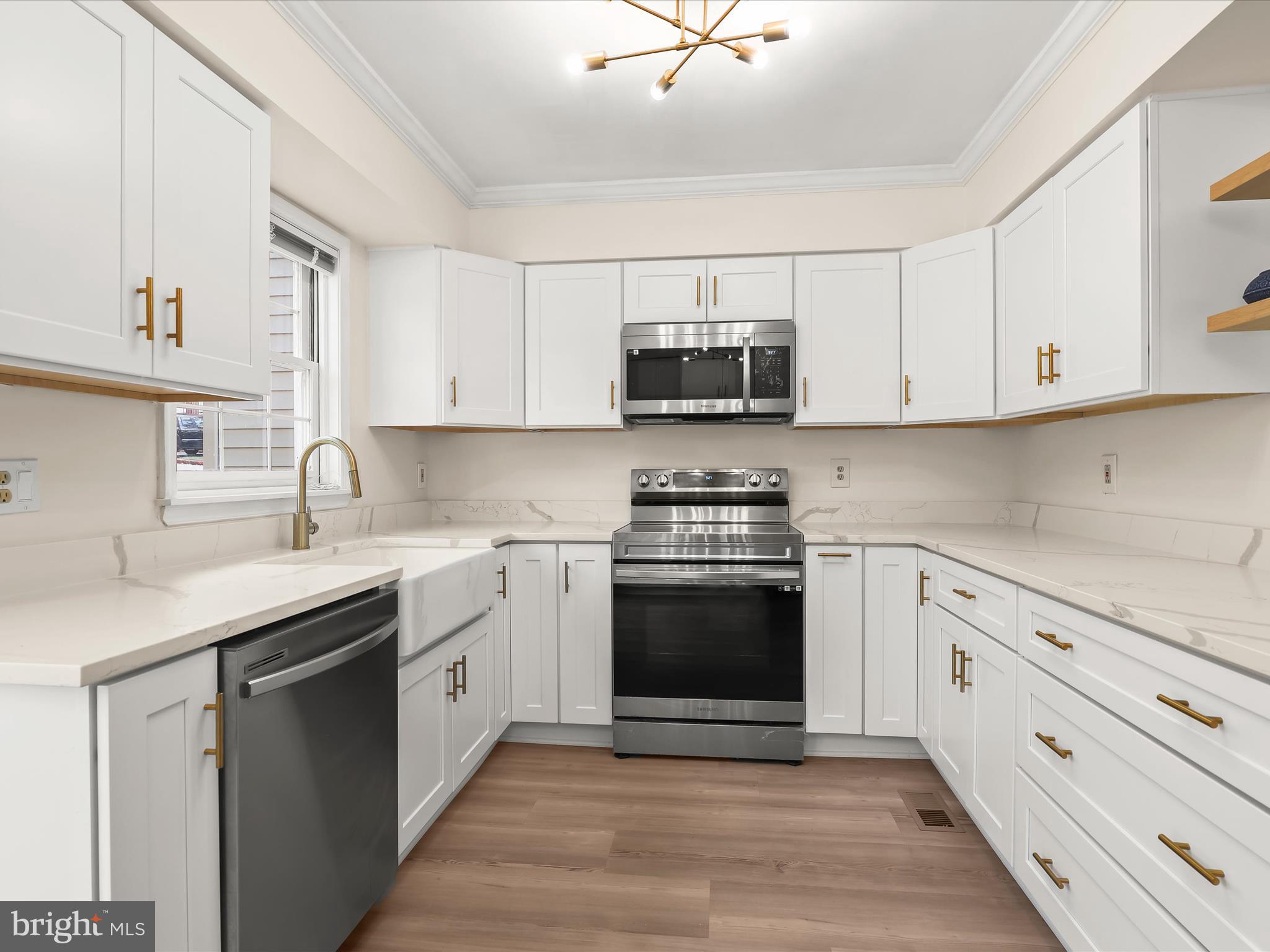 RICHARDSON MEWS - Residential