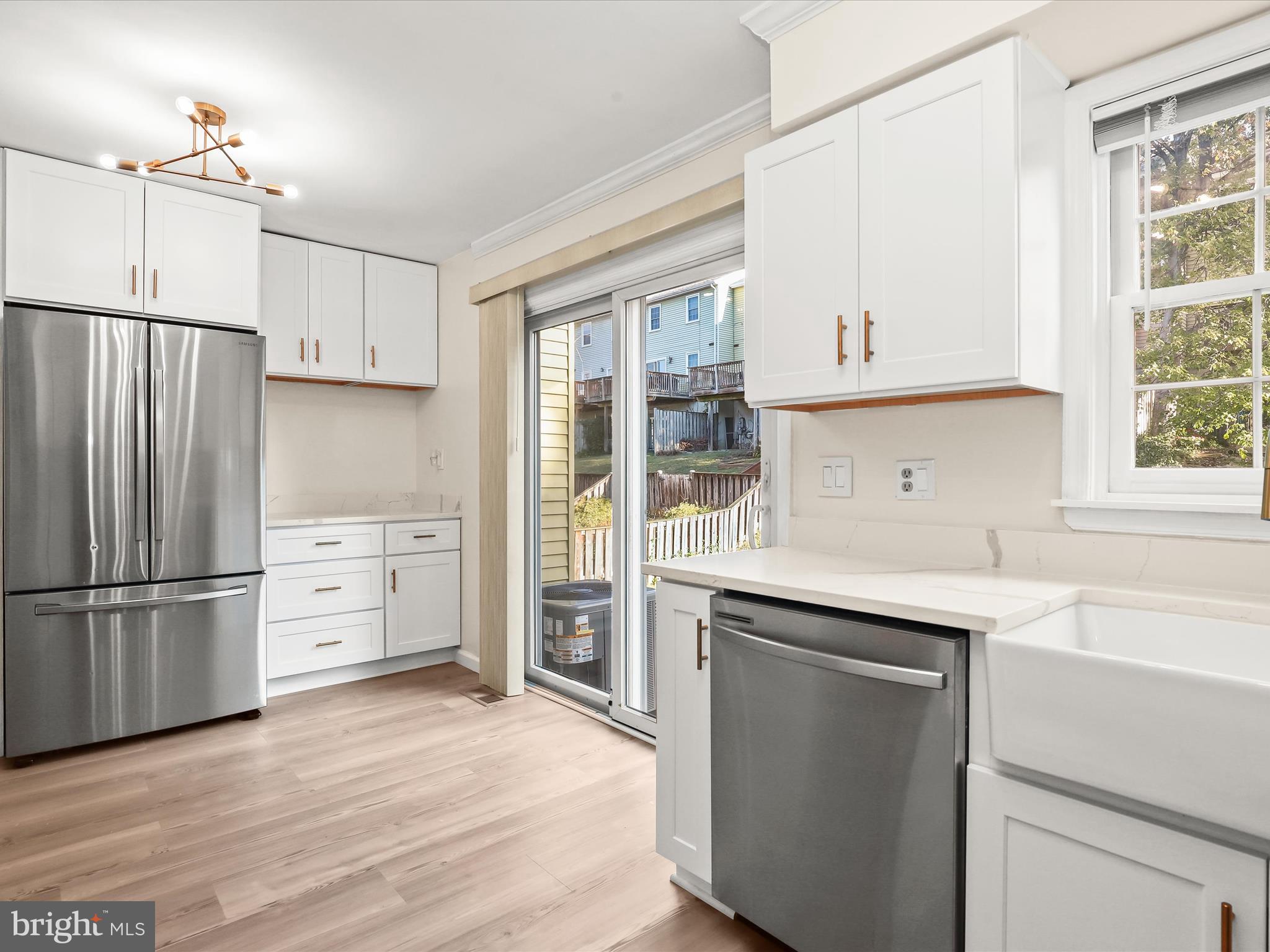 RICHARDSON MEWS - Residential