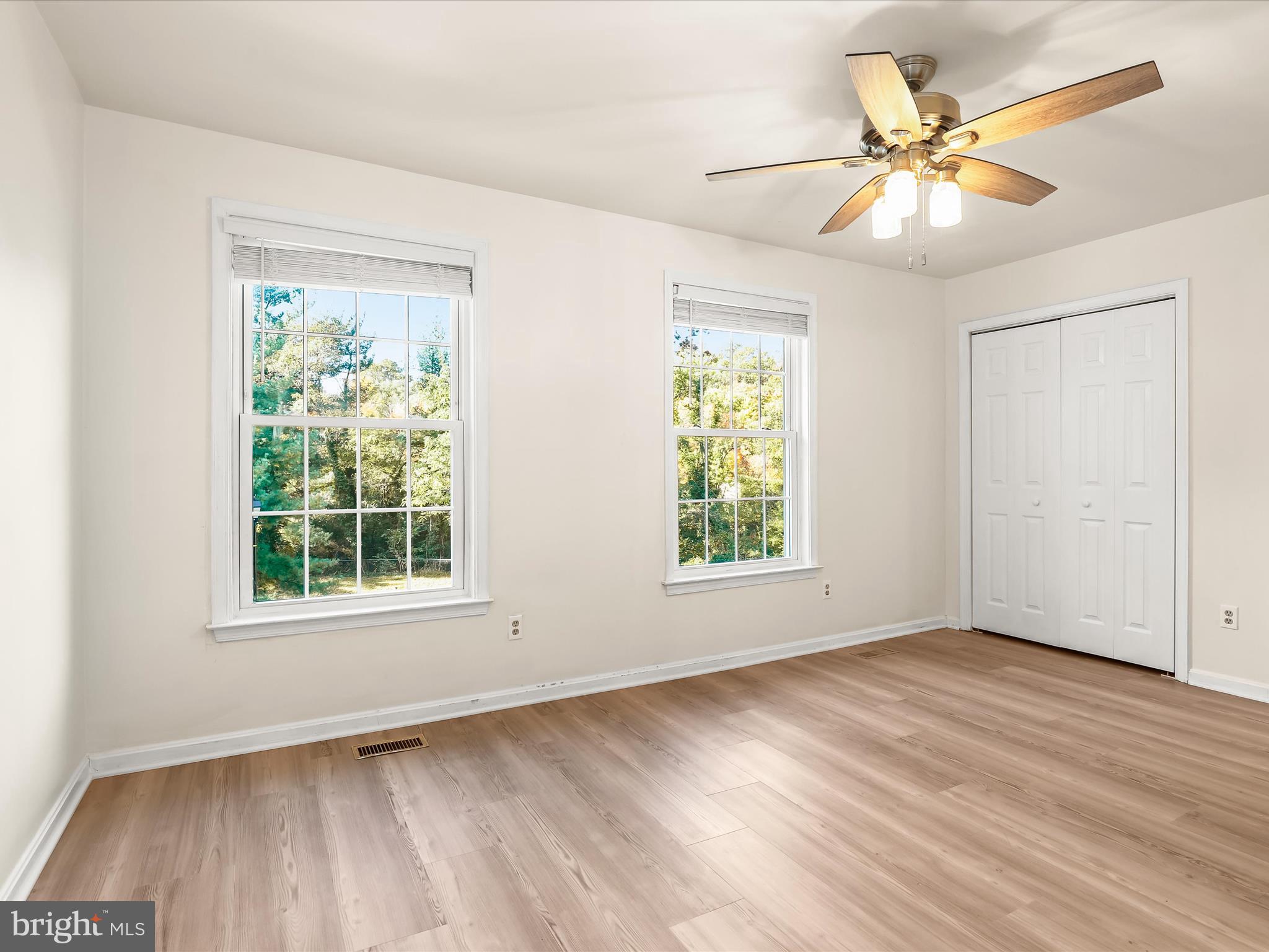 RICHARDSON MEWS - Residential