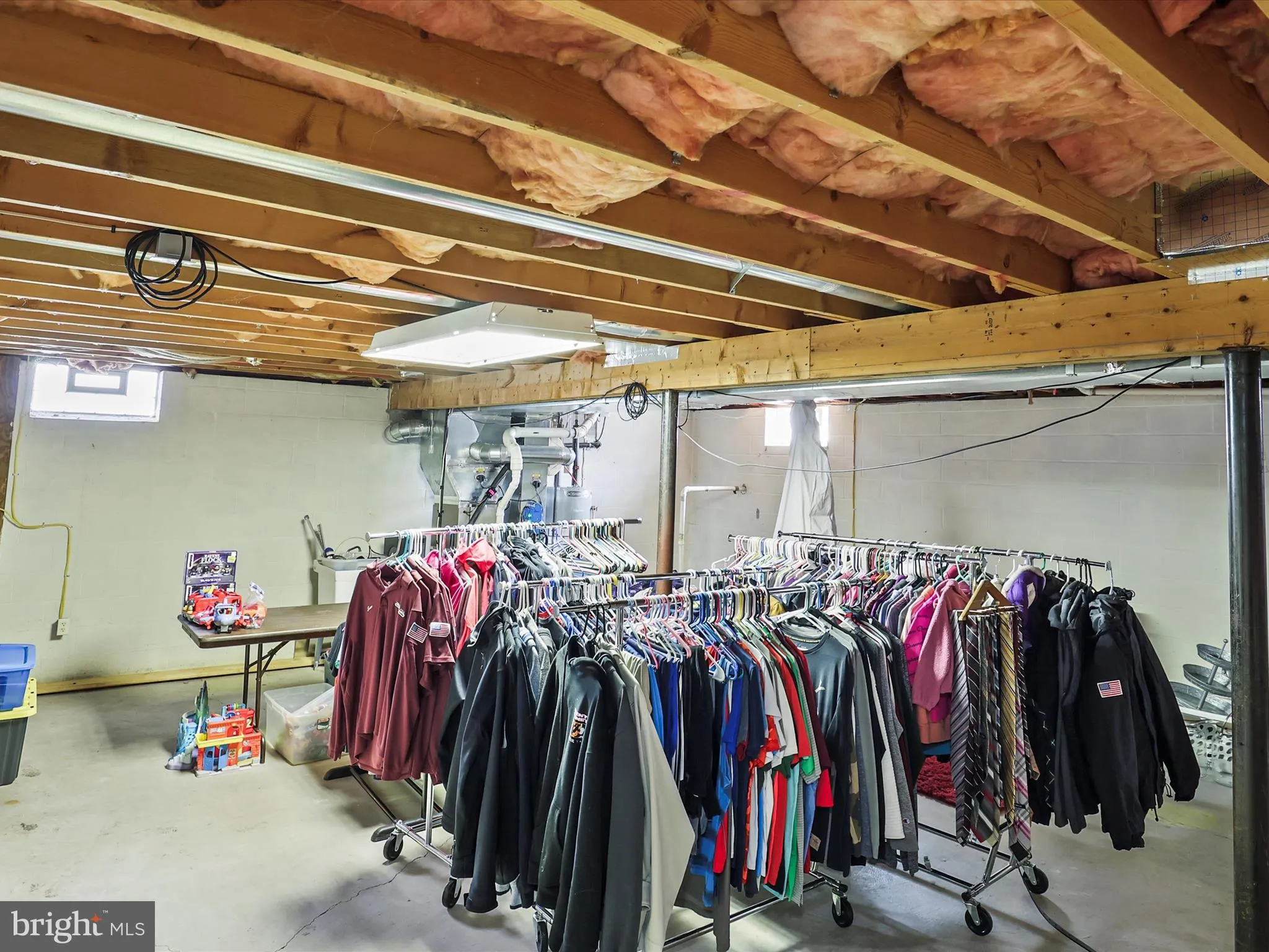 Hanover, Pennsylvania 17331, United States, 3 Bedrooms Bedrooms, ,2 BathroomsBathrooms,Residential,Pending,204186