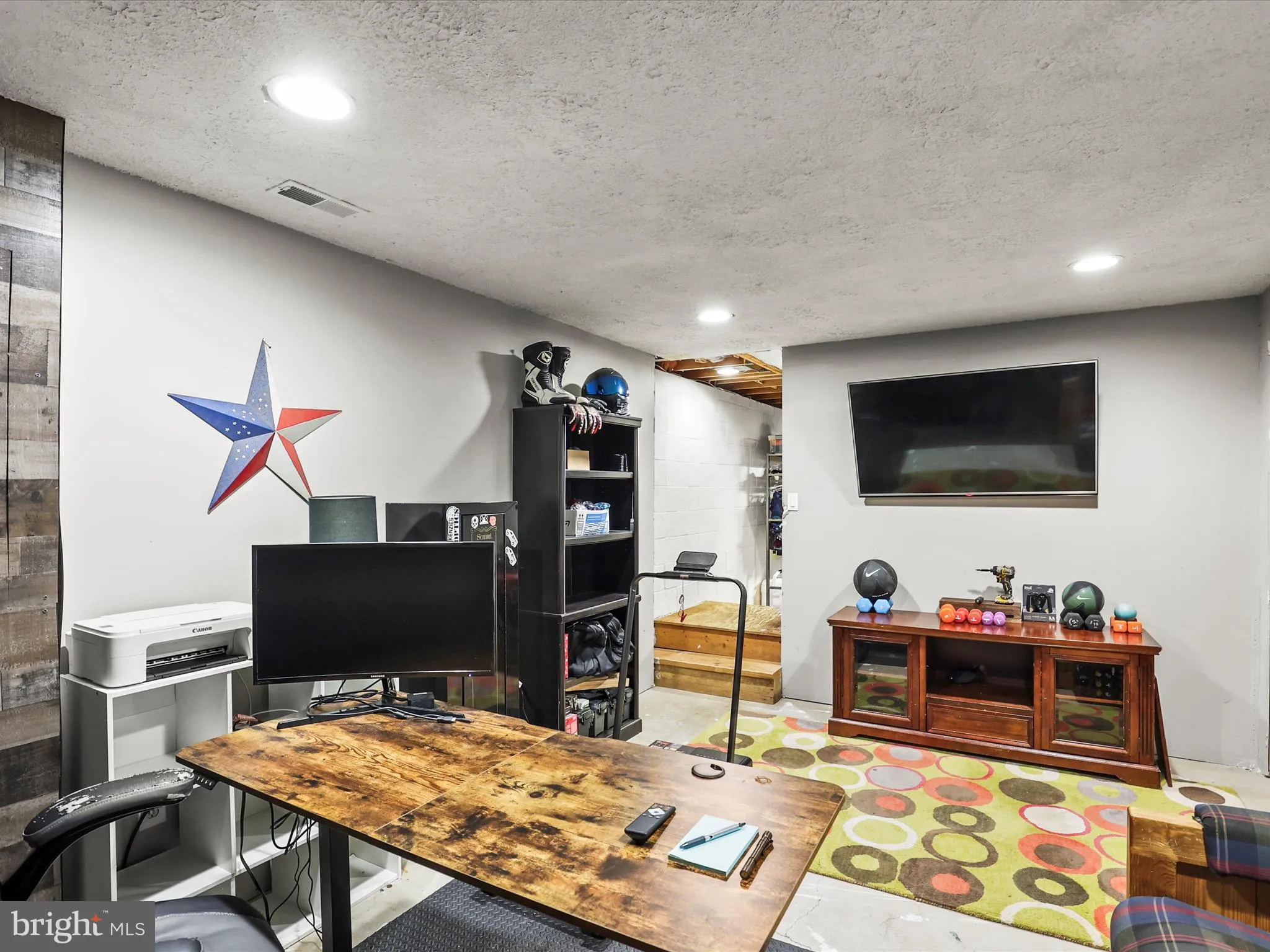 Hanover, Pennsylvania 17331, United States, 3 Bedrooms Bedrooms, ,2 BathroomsBathrooms,Residential,Pending,204186