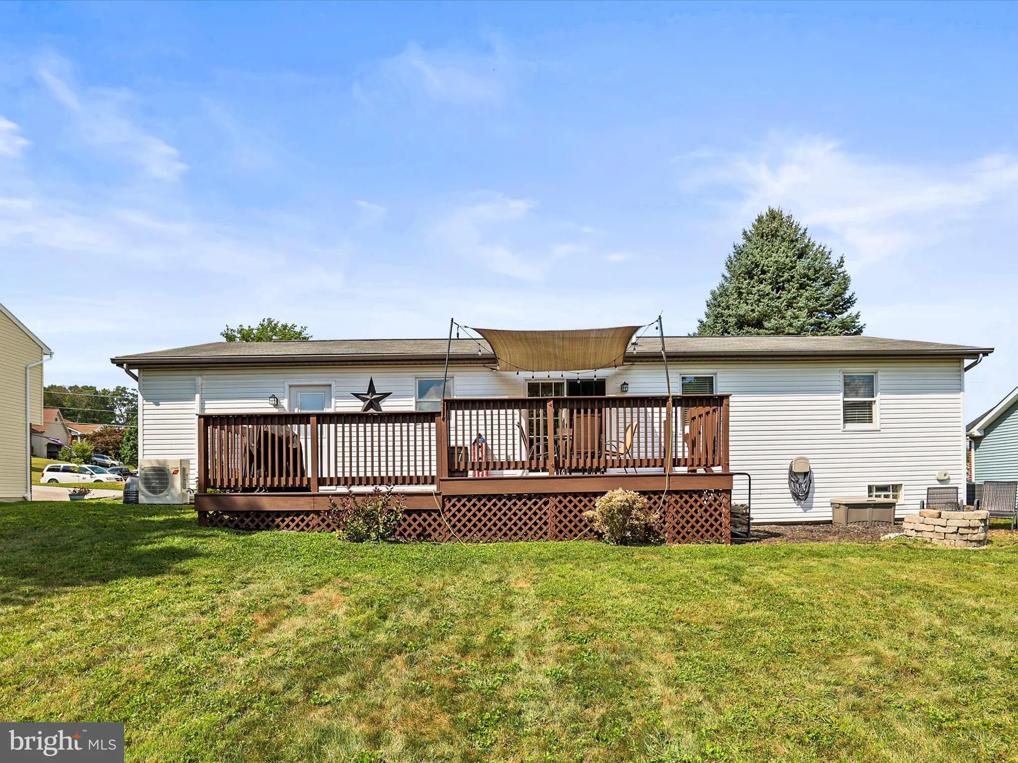 Hanover, Pennsylvania 17331, United States, 3 Bedrooms Bedrooms, ,2 BathroomsBathrooms,Residential,Pending,204186