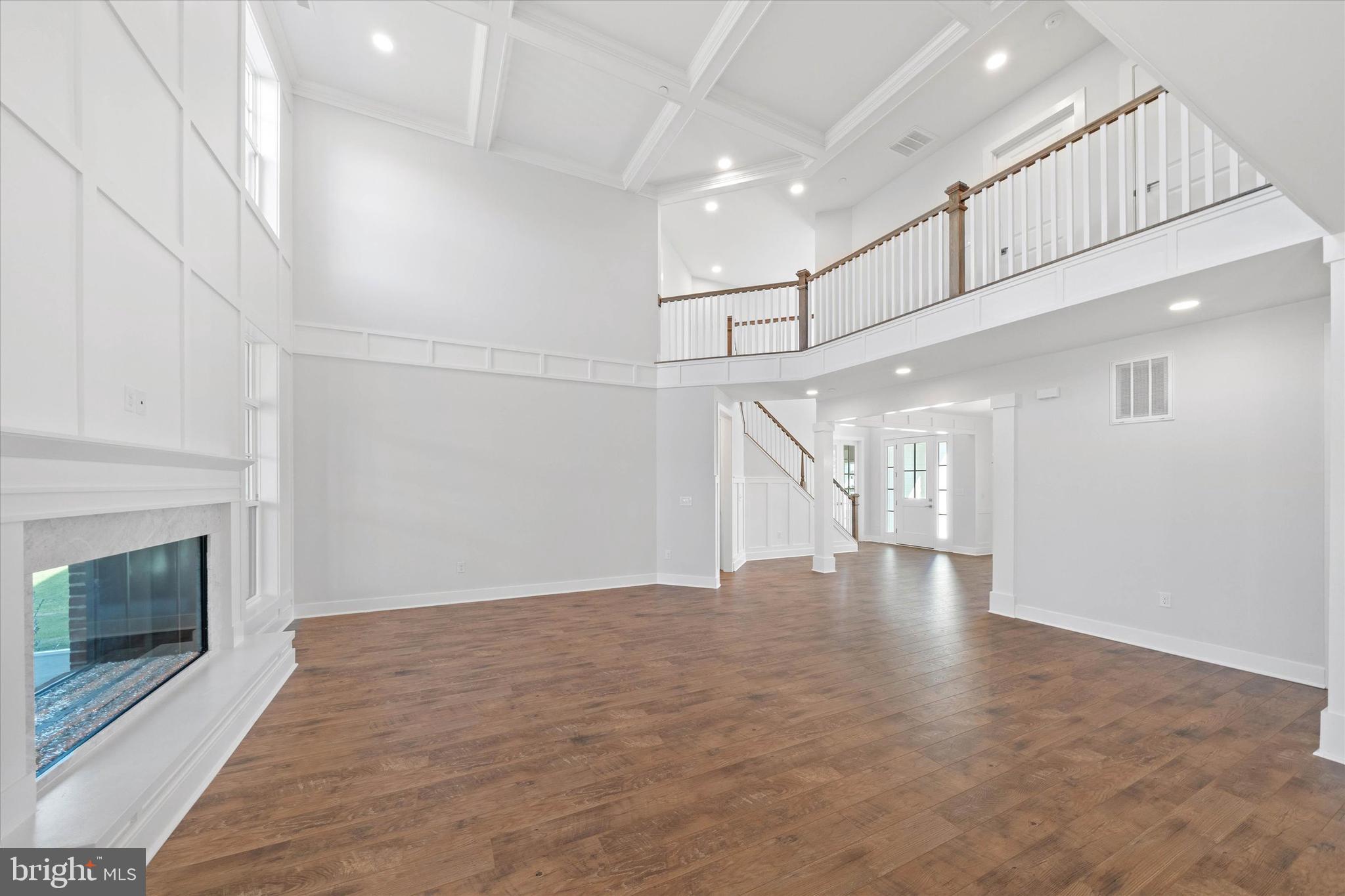 RIVER RUN - Residential