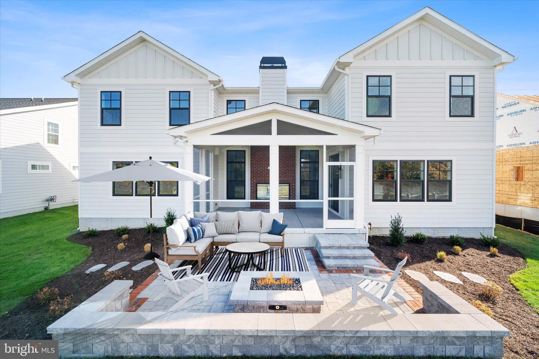 RIVER RUN - Residential