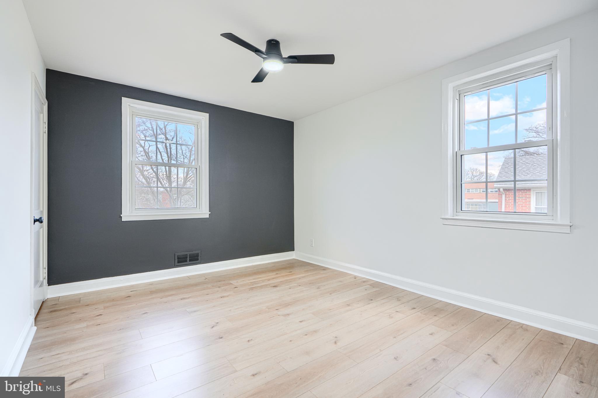 PARKVILLE - Residential