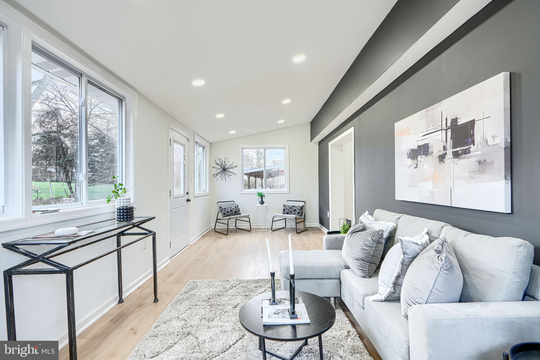 PARKVILLE - Residential