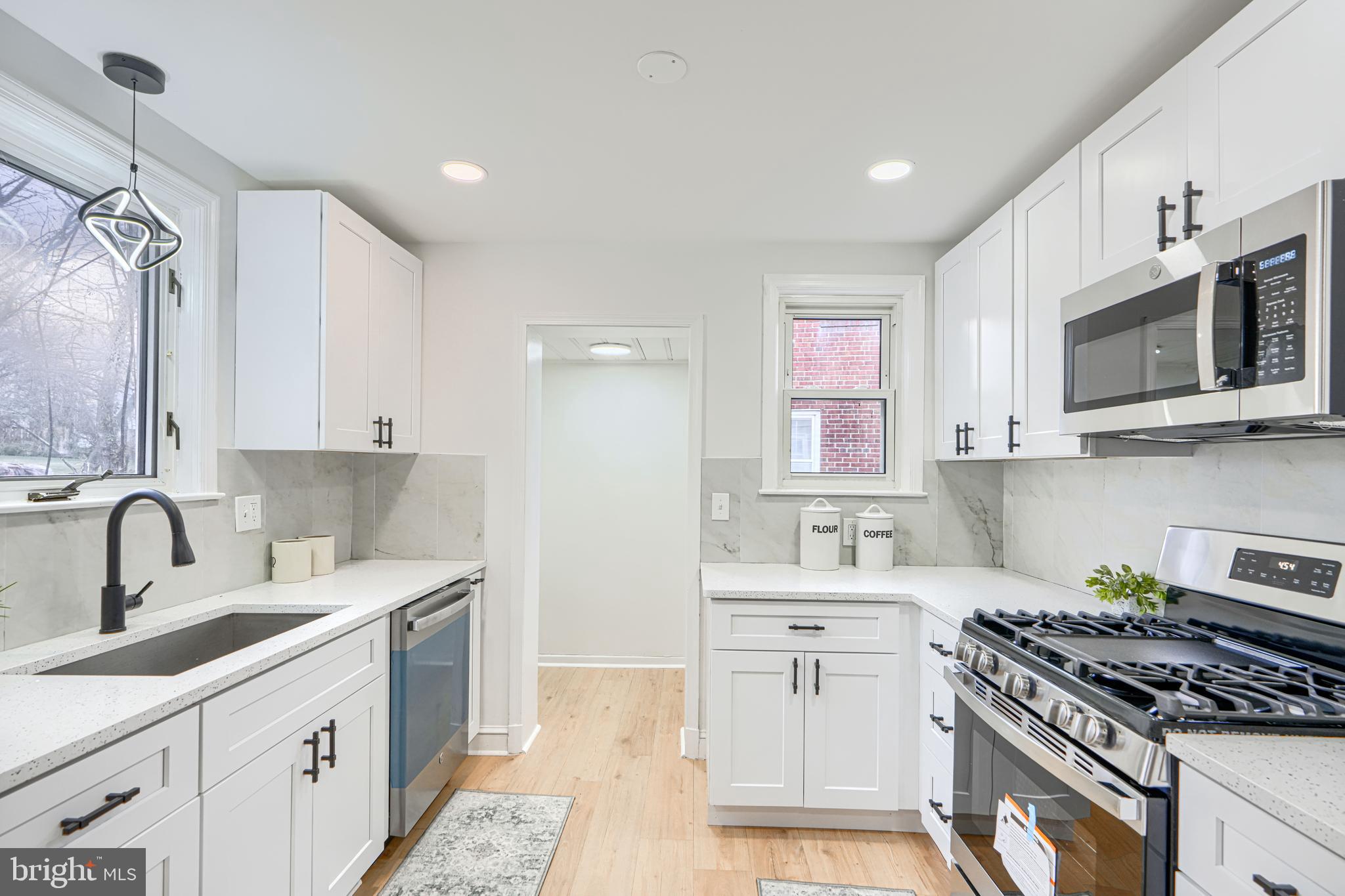 PARKVILLE - Residential