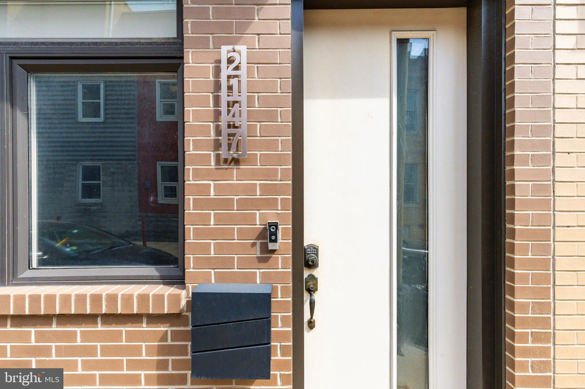 POINT BREEZE - Residential