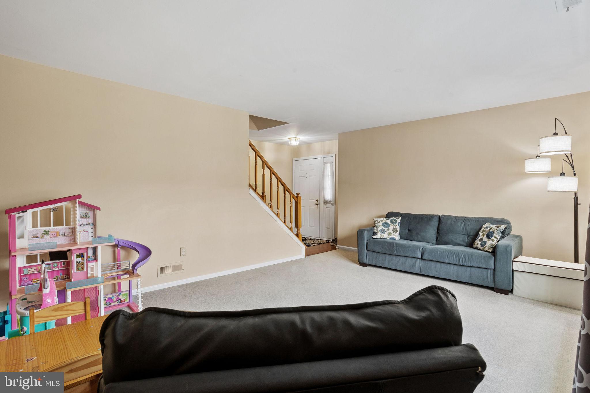 NEWTOWN GRANT - Residential