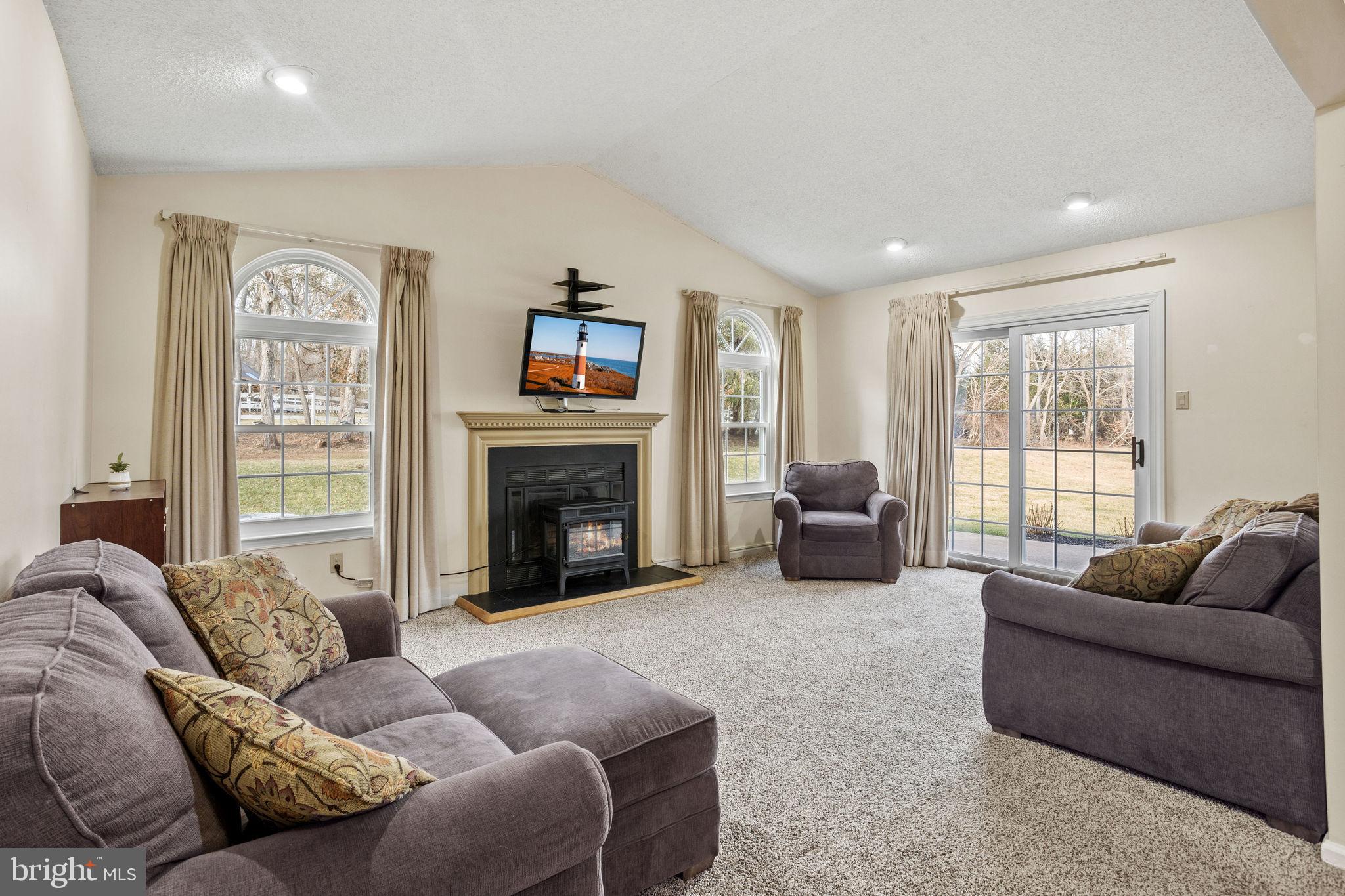 NEWTOWN GRANT - Residential