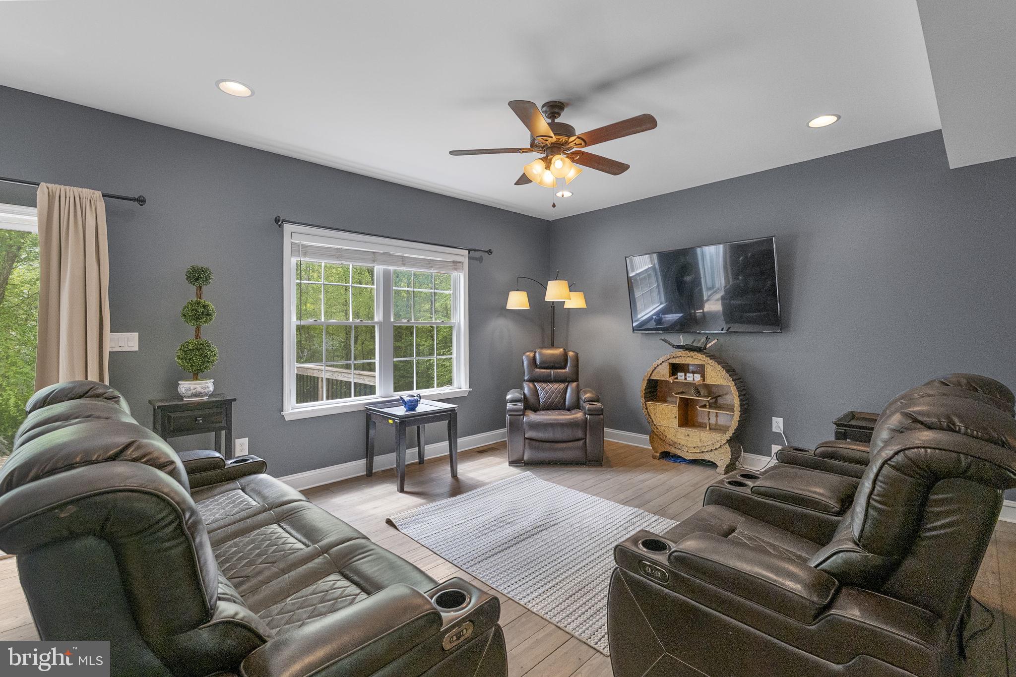 SOLLEY HEIGHTS - Residential