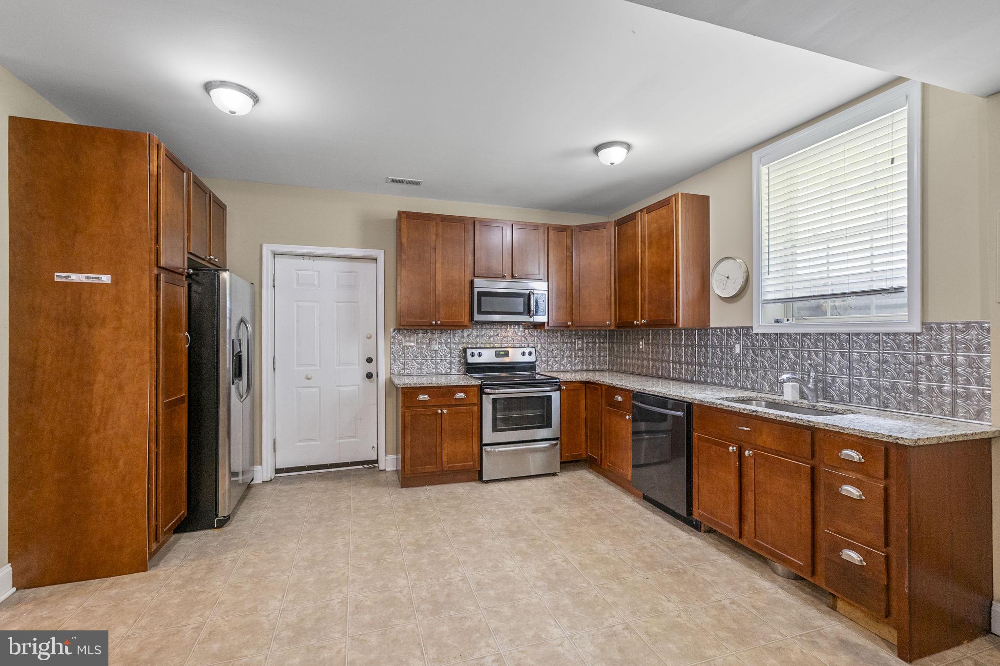 SOLLEY HEIGHTS - Residential