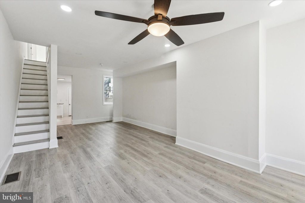 Photo of 1541 N 9th Street, PHILADELPHIA, PA 19122 (MLS # PAPH2546680)