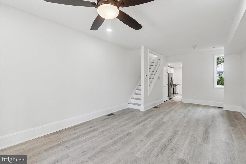 Photo of 1541 N 9th Street, PHILADELPHIA, PA 19122 (MLS # PAPH2546680)