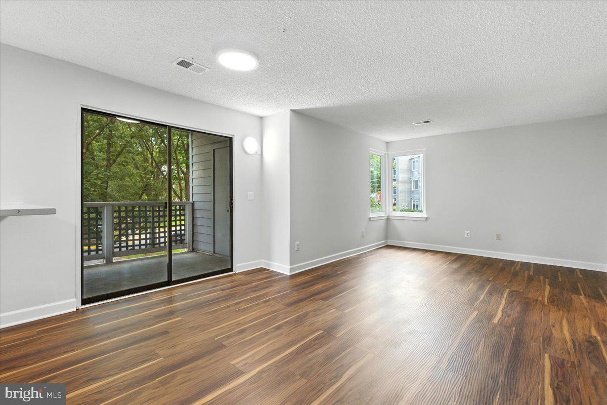 1504 SUMMERCHASE COURT D
