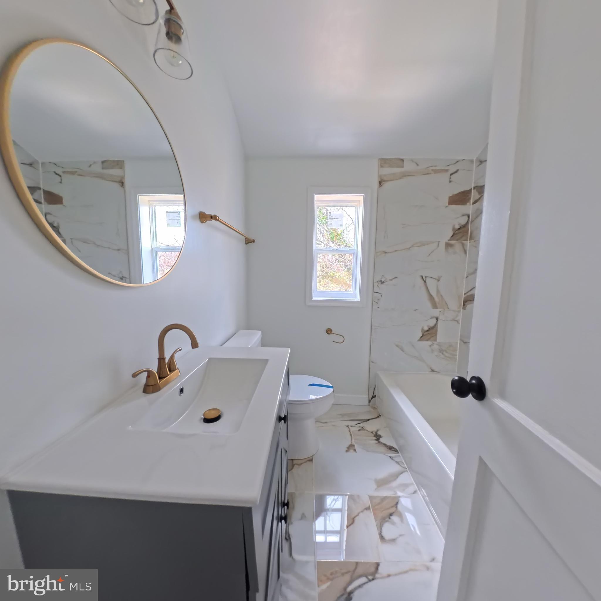 HILLCREST - Residential