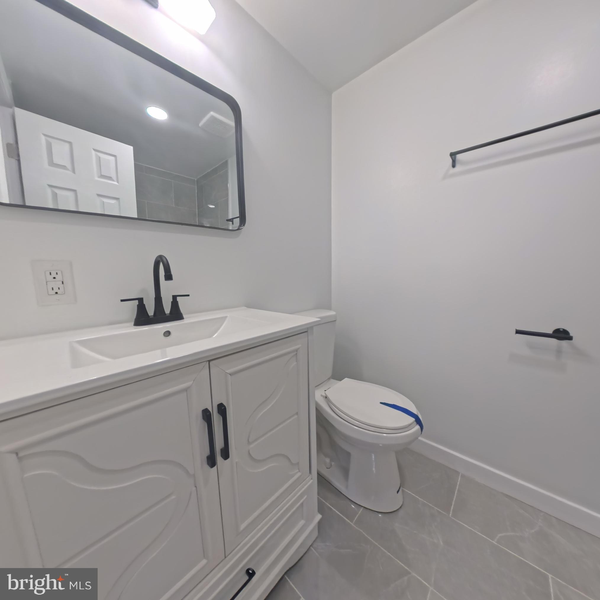 HILLCREST - Residential