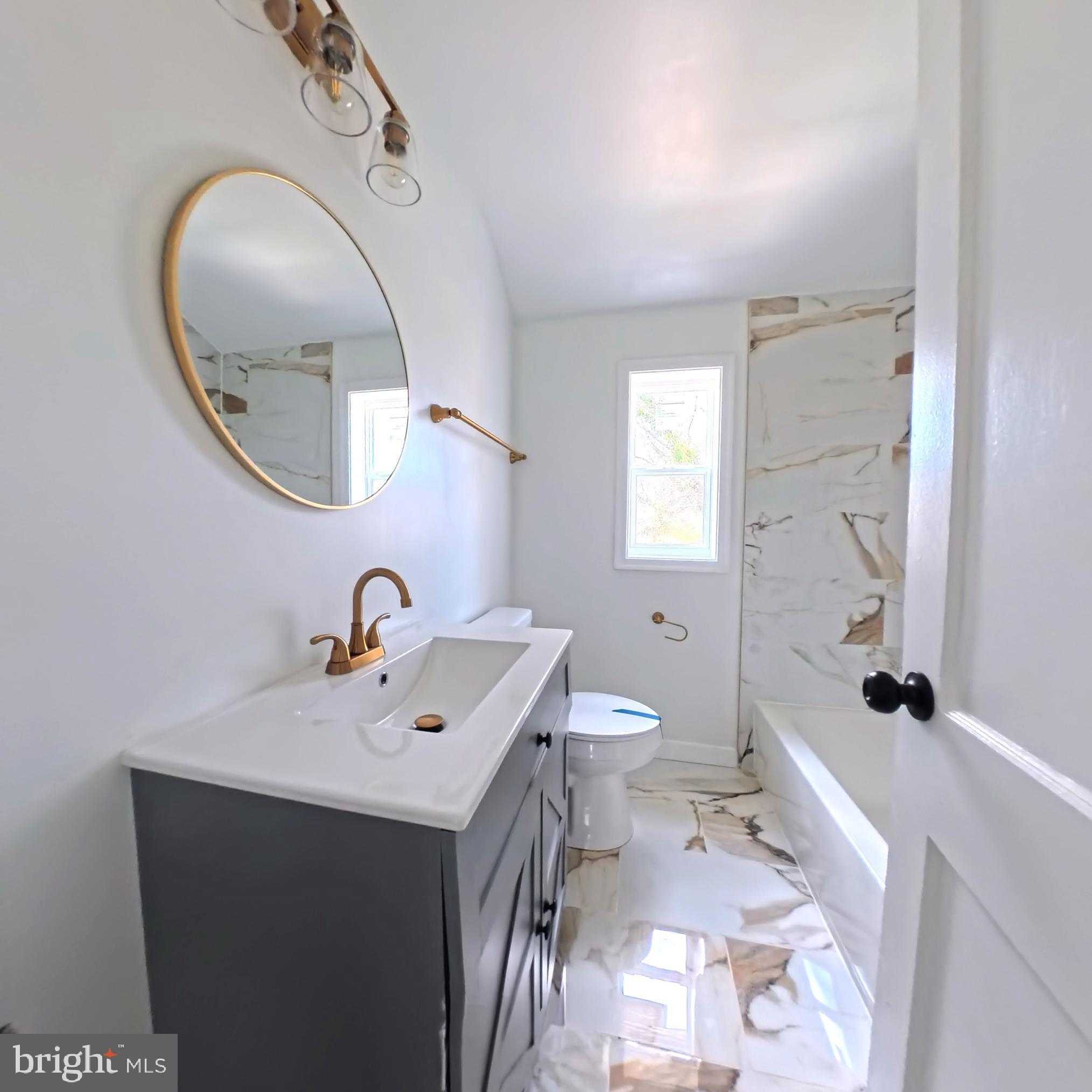 HILLCREST - Residential