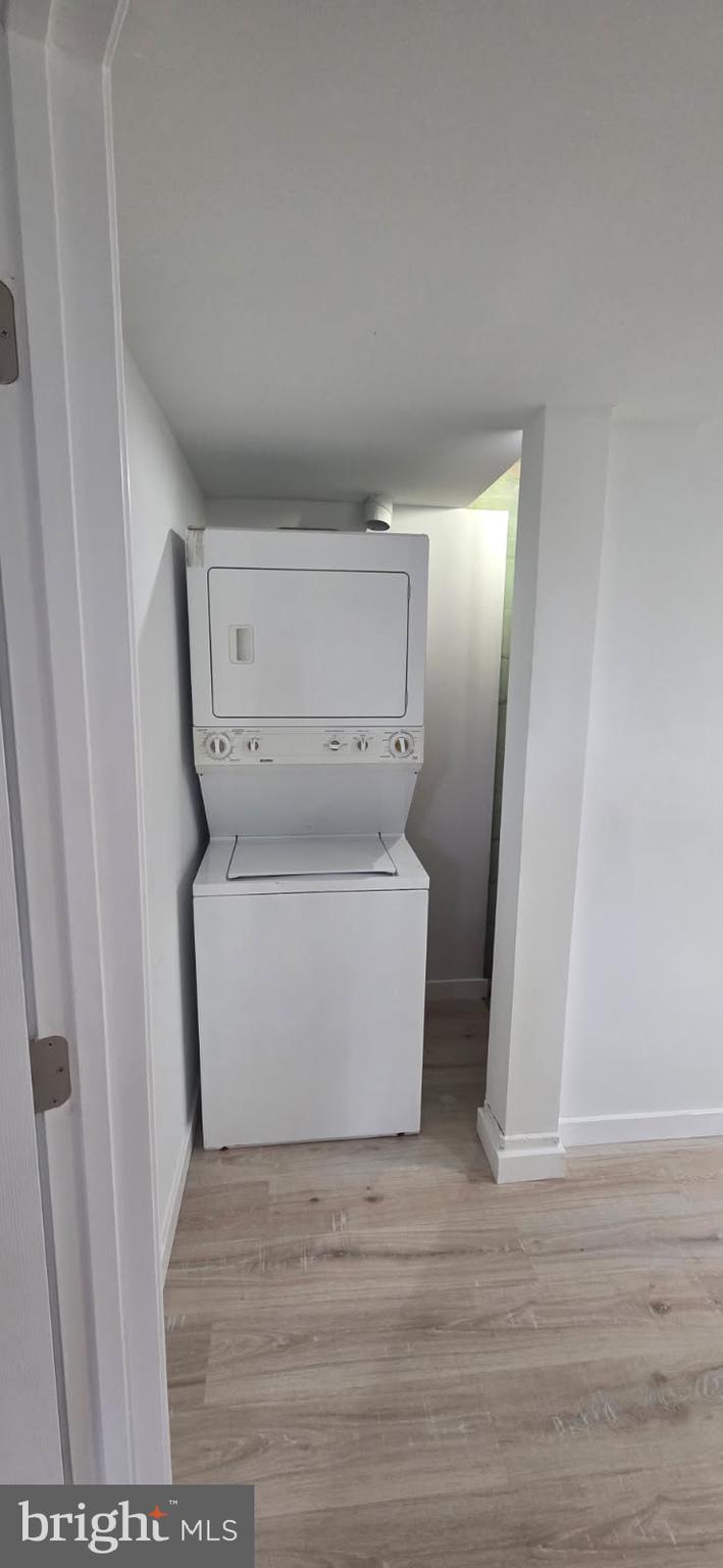 HILLCREST - Residential