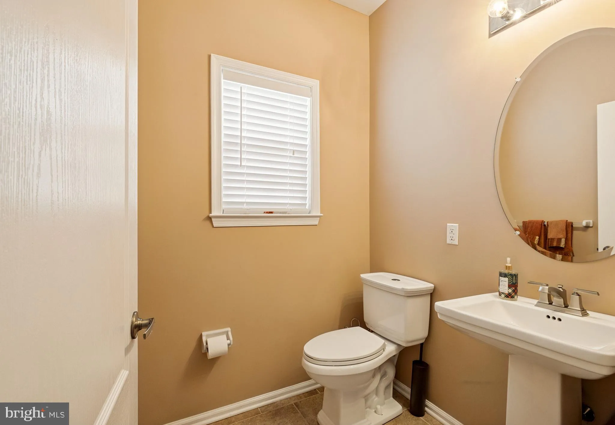 Williamstown, New Jersey 08094, United States, 4 Bedrooms Bedrooms, ,3 BathroomsBathrooms,Residential,Contingent,10070